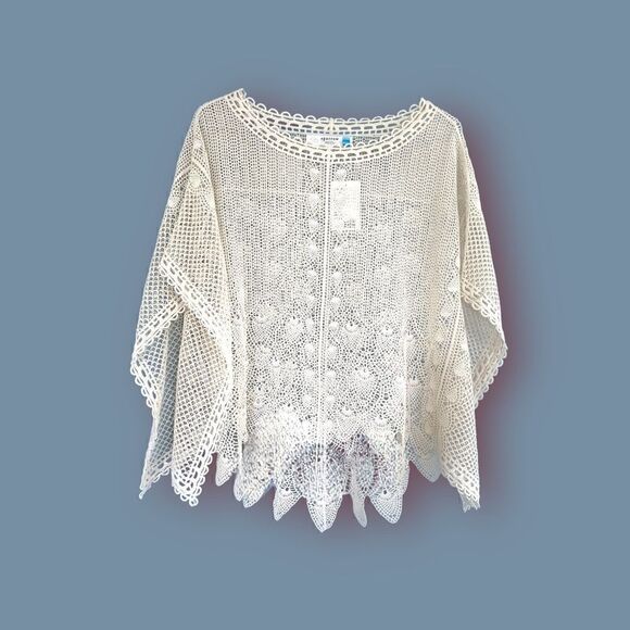 NWT Anthropologie Sparrow cream lace crochet scalloped poncho top - Picture 3 of 6